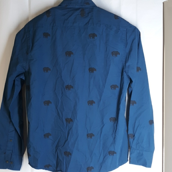 VSTR Cotton long sleeve Bear print Button shirt - Picture 5 of 7